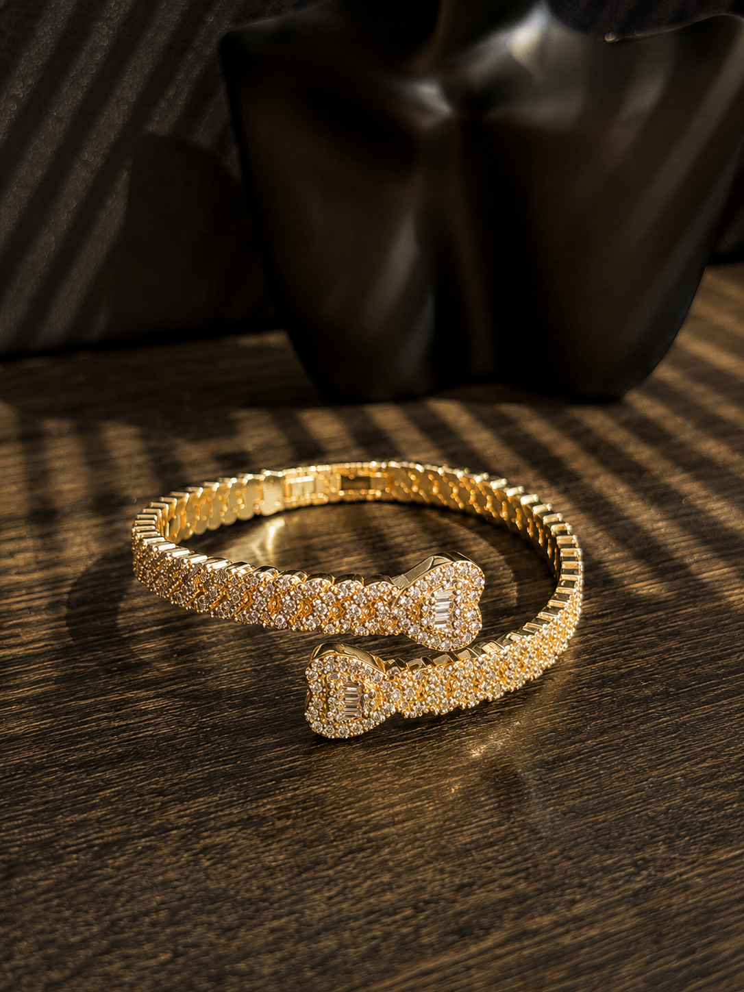 Luxe Glow Gold Bracelet