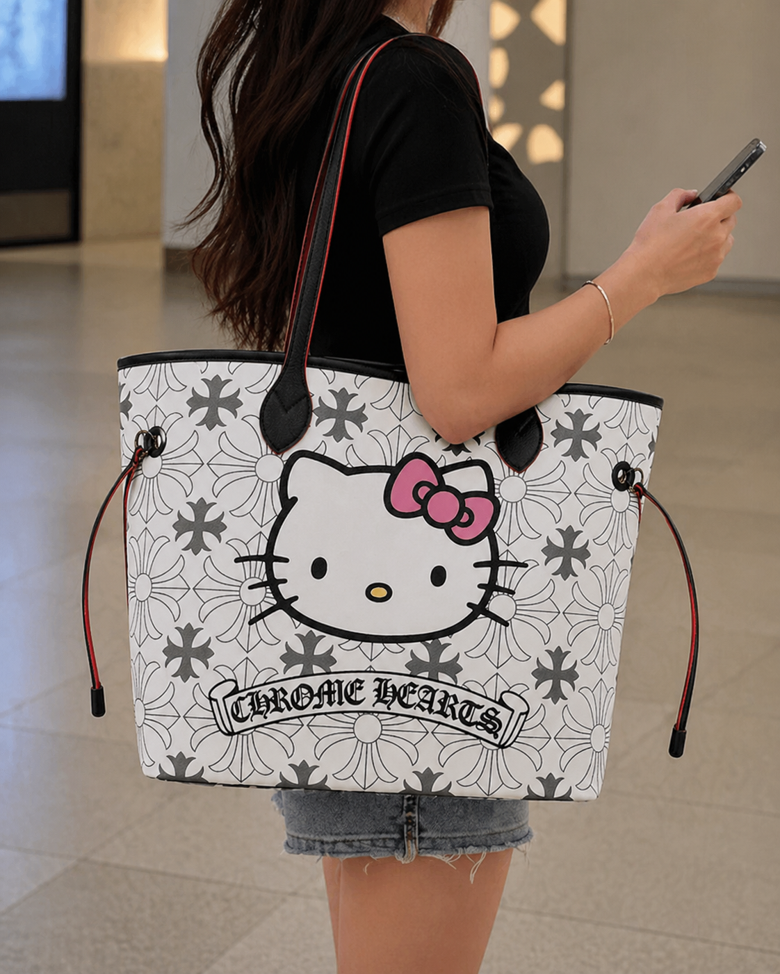 Hello kitty Luxe Oversize Tote Bag